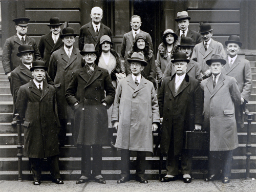 Scottish registrars visiting NRH 1932 from recording angels article